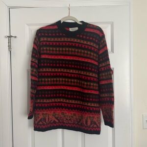 United Colors of Benetton Pattern Sweater Vintage Made in Italy Black Red peach